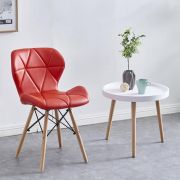 Стул клиента «Shell» экокожа красный на деревянных ножках