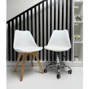 Комплект стульев мастера и клиента «Eames Soft» белый