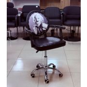 Стул мастера «Голливуд» Мэрилин Монро на хромовом пятилучье