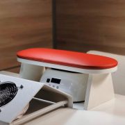 Подставка для маникюра красная